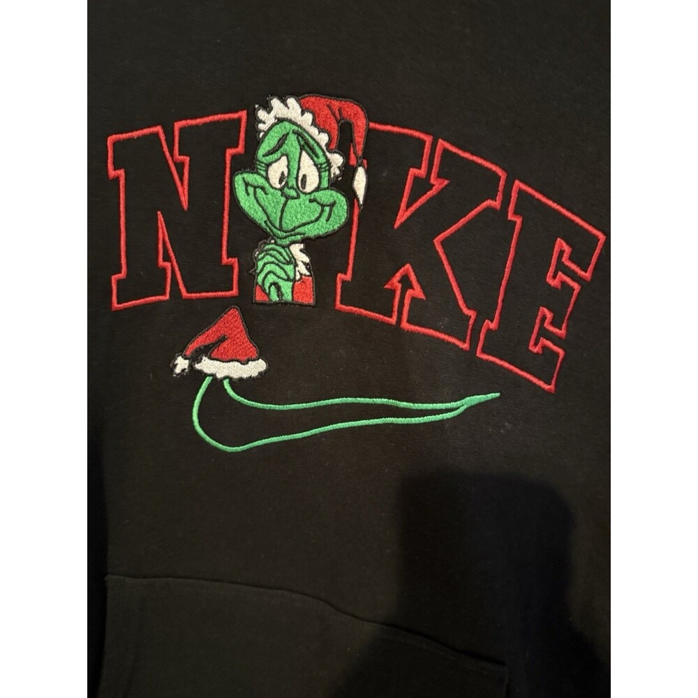 Nike Embroidered Grinch Women’s Hoodie. Size Small - Picture 2 of 4